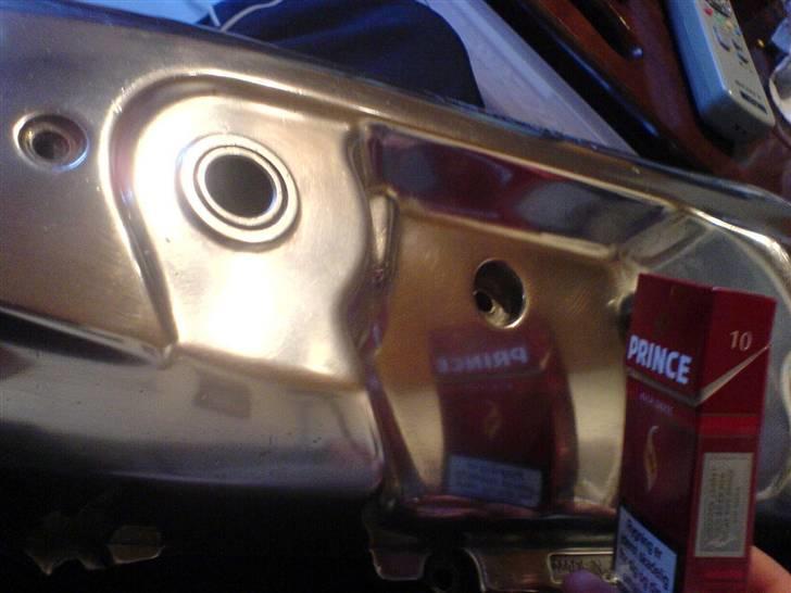 Yamaha Jog As - Byttet til SMT - Ja, Price pakken kan spejles i skjoldet - kæft jeg er stolt af det ! :D billede 4