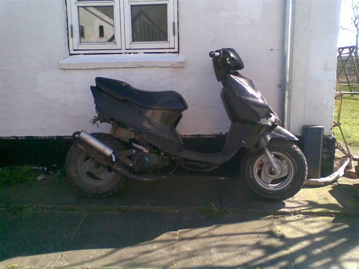 Adly Falcon Big Wheel [Byttet] billede 1