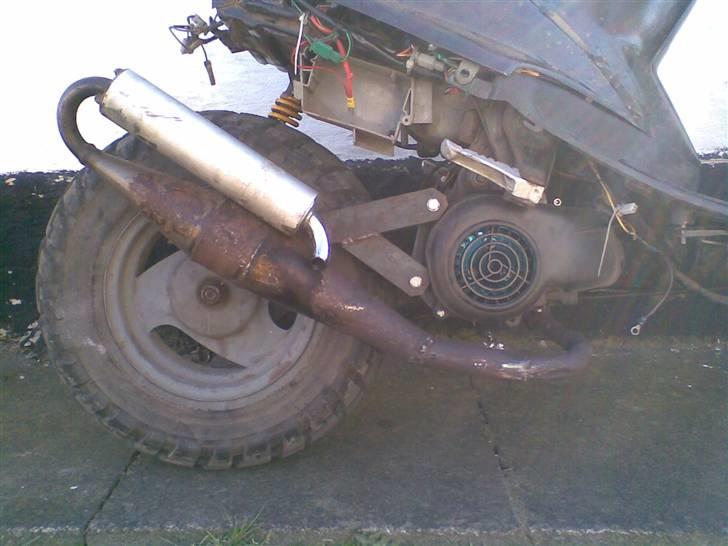 Adly Falcon Big Wheel [Byttet] billede 3