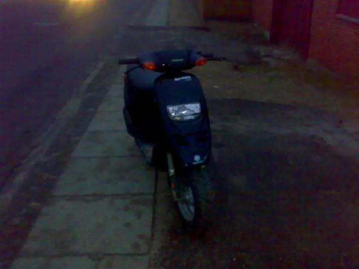 Piaggio typhoon (BYTTET TIL ZIP) billede 2