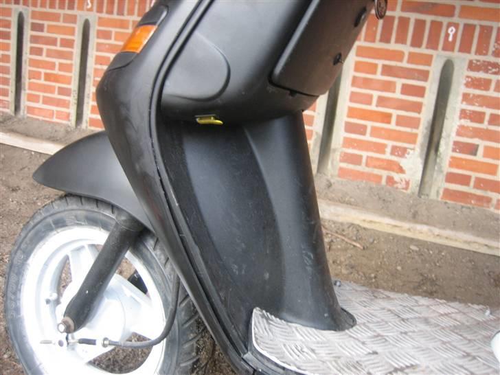 Piaggio zip gl (byttet) - her kan man se knappen til sirene billede 8