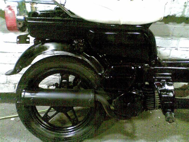 Suzuki FZ50 Black n´ Black [VÆK] -  NYT! billede 2