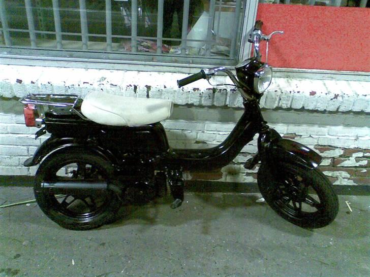 Suzuki FZ50 Black n´ Black [VÆK] -  NYT! billede 5