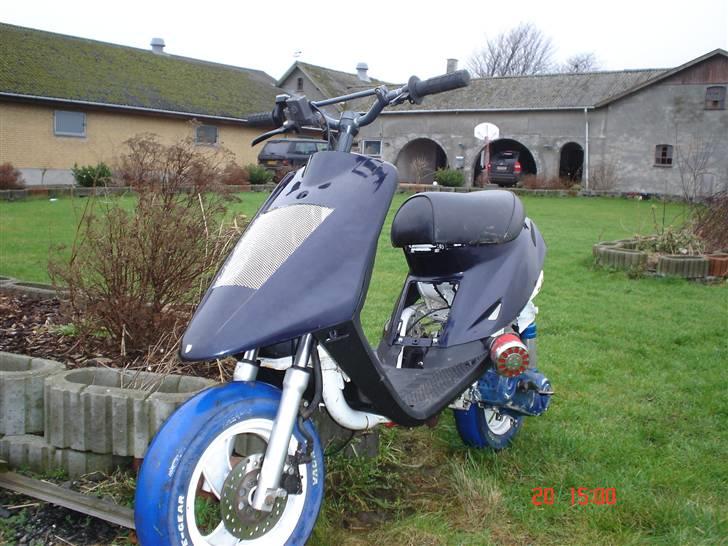 Yamaha jog Polini evo - Joggen <3 Skjoldene bliver malet, og nyt varioskjold kommer på! billede 16