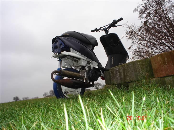 Yamaha jog Polini evo - Joggen <3 Skjoldene bliver malet, og nyt varioskjold kommer på! billede 18