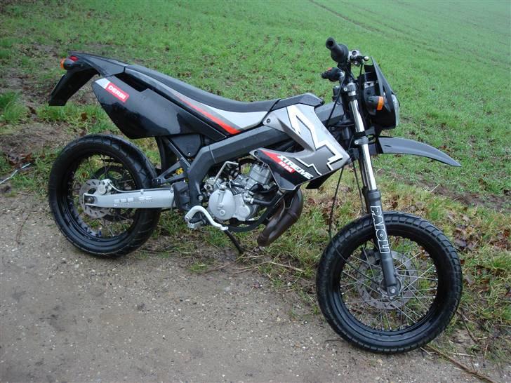 Derbi Senda sm Xtreme.  (SOLGT) - Derbi billede 1
