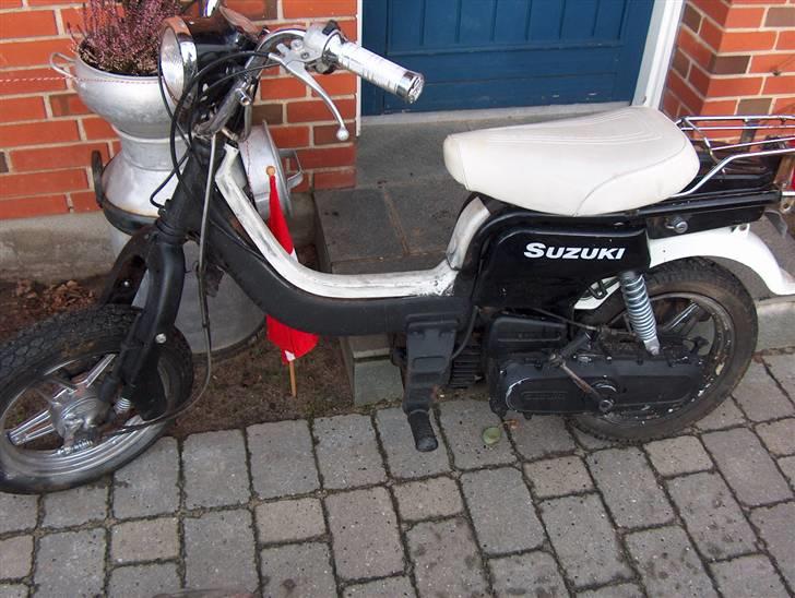 Suzuki fz50 skrottet billede 1