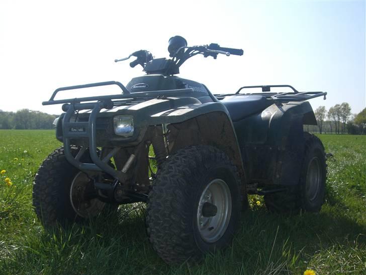 Kawasaki KLF 125 billede 1