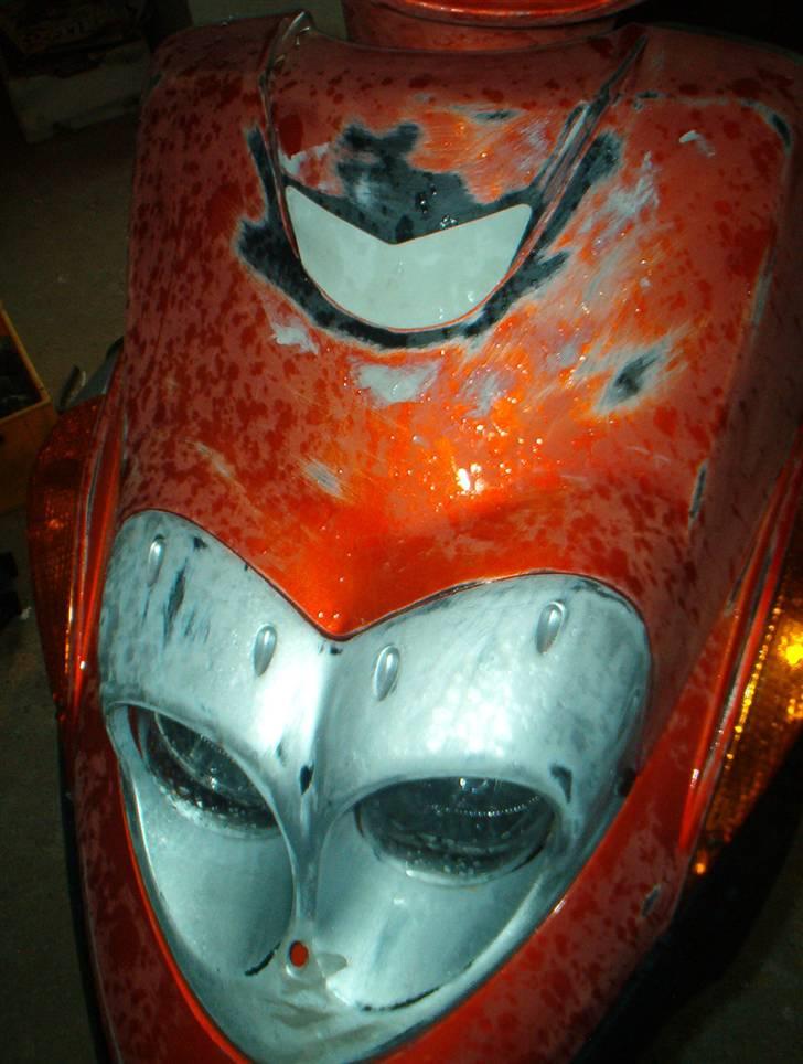 Yamaha Bws NG FØR o0 SOLGT 0o - Så er hullet spartlet til :D  billede 6