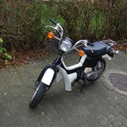 Suzuki FZ50