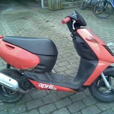 Aprilia Sonic Solgt