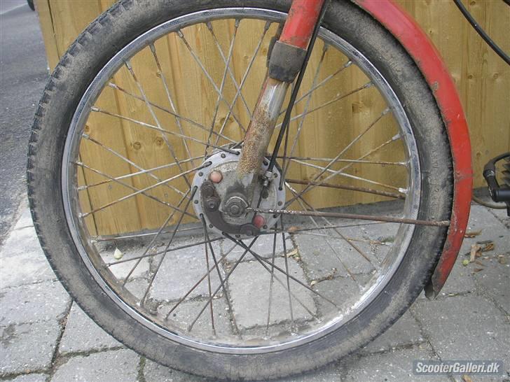 Puch Maxi k Projekt 20% - billede for tilligere ejer  (har nemlig skildt den ad nu) billede 4