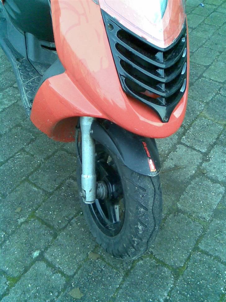 Aprilia Sonic Solgt billede 2