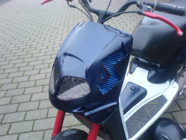 Aprilia rally AC beændt ned billede 10