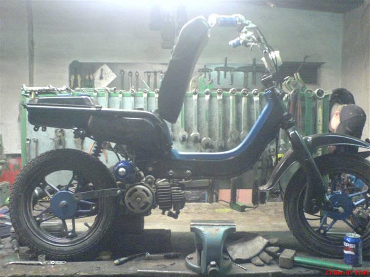 Suzuki fz50..  SOLGT!! SAVN:) - da vi lavede stemplet billede 12