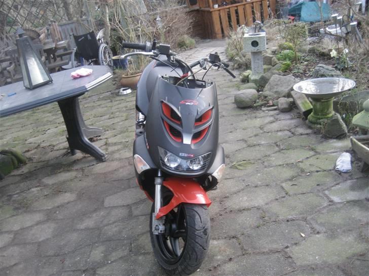 Aprilia SR 50 billede 2