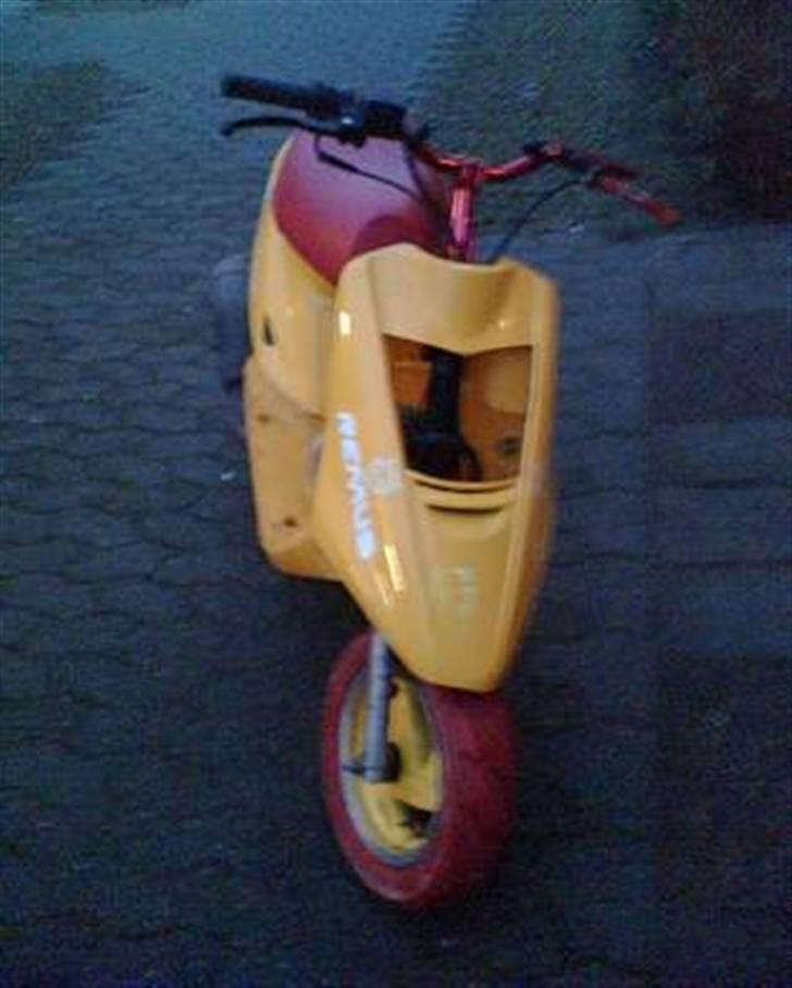 Yamaha malaguti jog billede 1