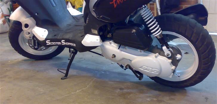 PGO PMX Naked SOLGT - Nyest. billede 1