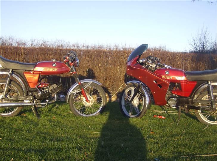 Puch Monza Flagskib *Fuldkåbe* - Min brors ( Martin Weber G ) monza og min mónza ! :D de er Flotte var :D billede 15