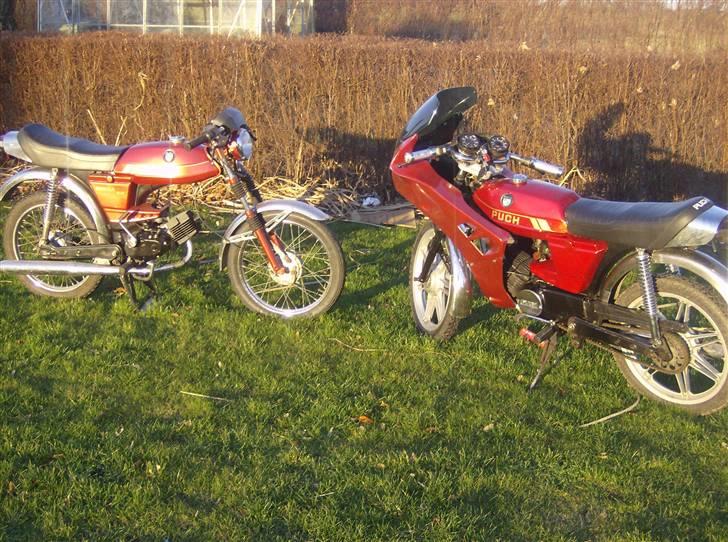 Puch Monza Flagskib *Fuldkåbe* - Min brors ( Martin Weber G ) monza og min mónza ! :D de er Flotte var :D billede 19