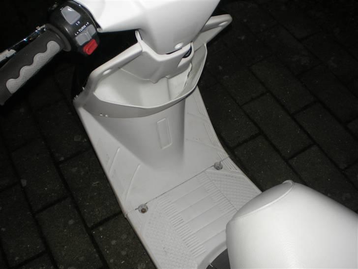 Yamaha Jog - STJÅLET :'( - Inderskjoldene .. billede 4