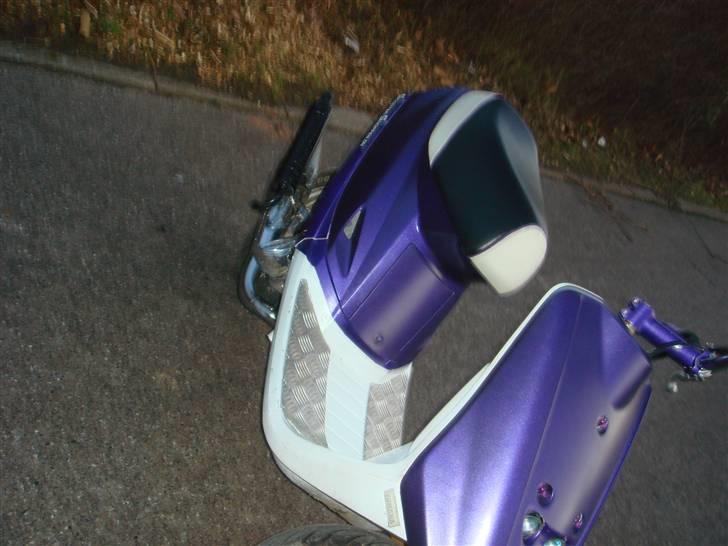 Yamaha jog solgt  billede 5