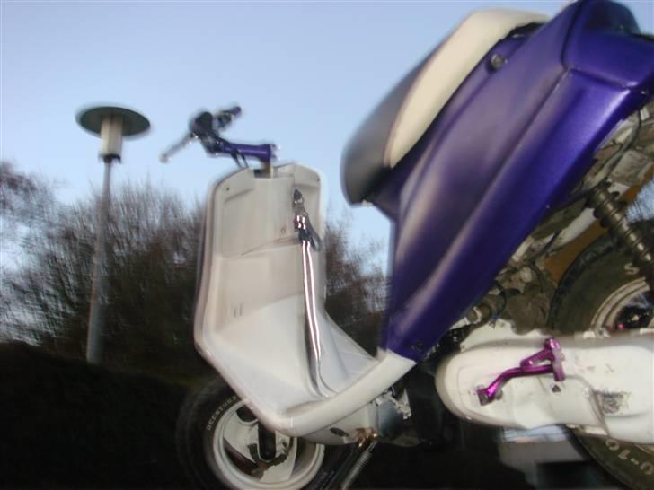 Yamaha jog solgt  billede 6