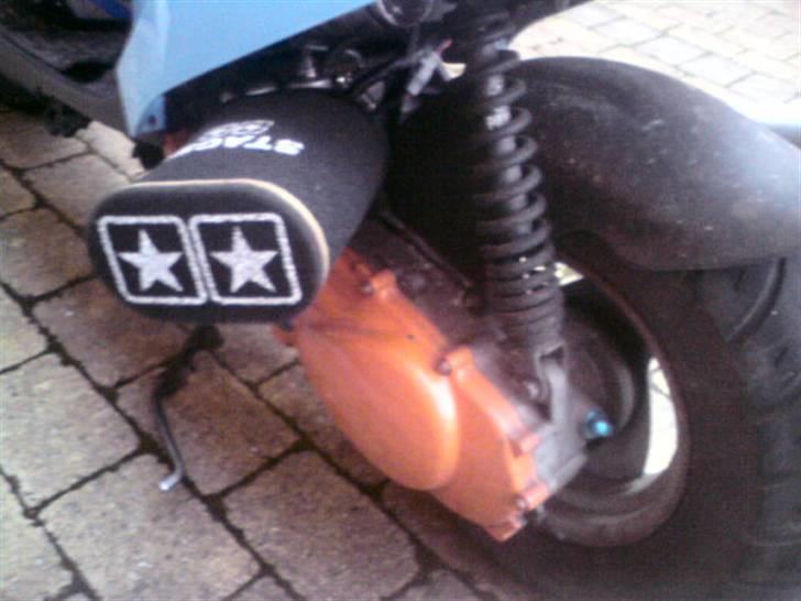 PGO hot 50 - før med røde skjolde billede 3