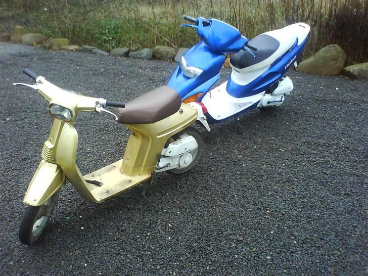 Honda sfx 2000 - BYTTET TIL RMX - min sfx og min kærestes melody:) billede 18