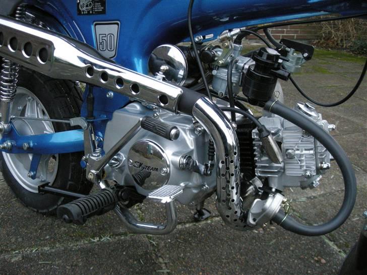 Skyteam dax SOLGT billede 3