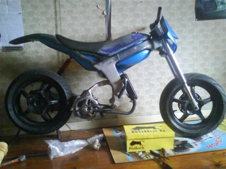 Suzuki street dd custom SOLGT billede 1