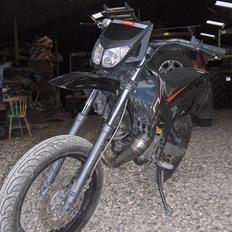 Derbi senda sm x-treme solgt