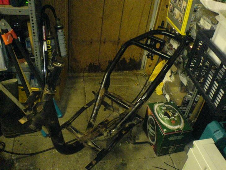 Honda sfx (SOLGT) - inden sandblæsning billede 4