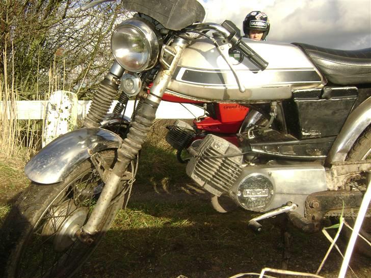 Puch Monza GP - Solgt :'( - Marts 2008, lækrer billeder :D - Det perfekte par! billede 5
