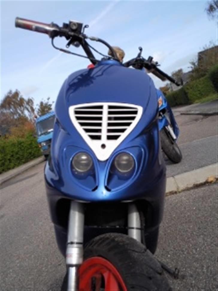 Piaggio NRG - MC3  [BYTTET] - Syns selv den ser lidt ond ud :) billede 1