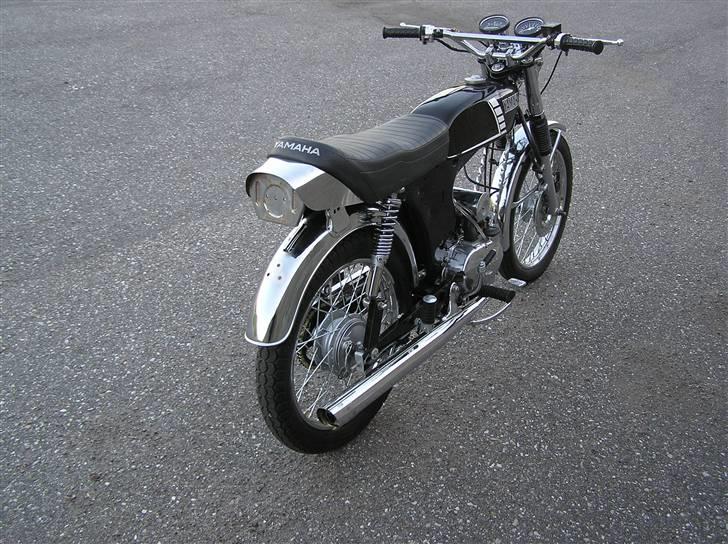 Yamaha FS-1 - midlertidig tank - Mangler fuldkåben og bagkåben og stjernefælgene. billede 2