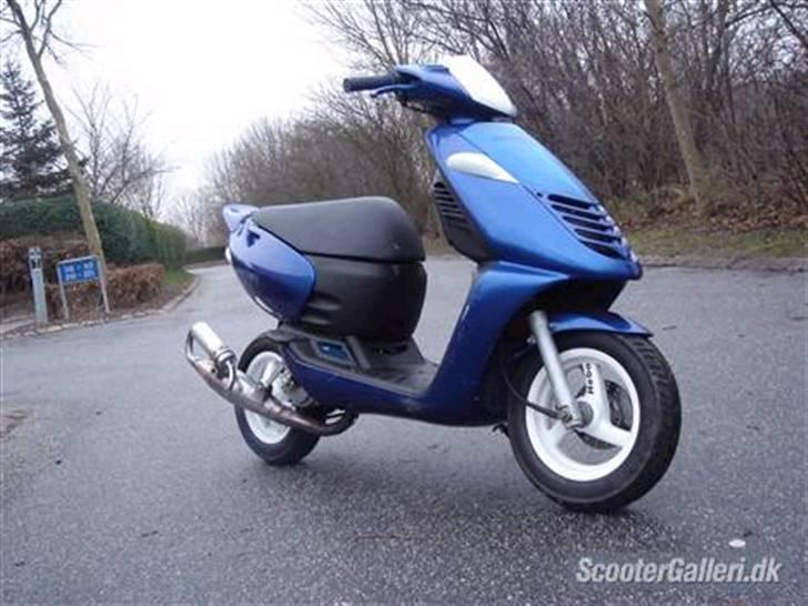Aprilia Sonic Lc SOLGT! - Billede lånt af tidligere ejer :D billede 2