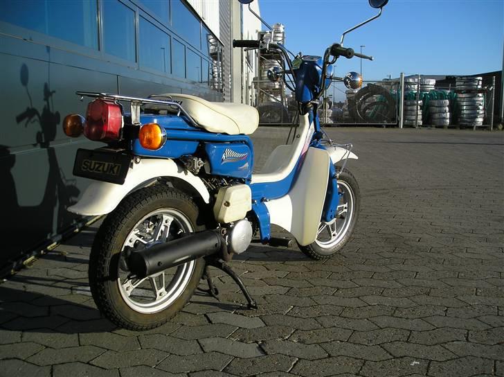 Suzuki FZ50 (SOLGT) billede 1