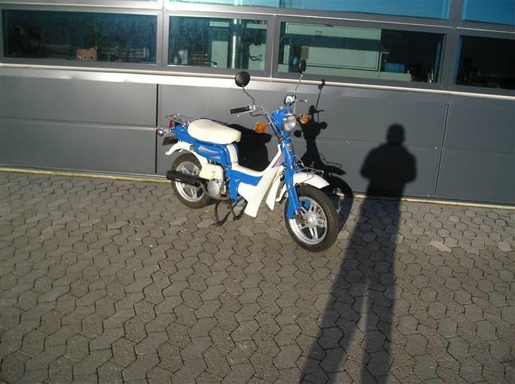 Suzuki FZ50 (SOLGT) billede 2
