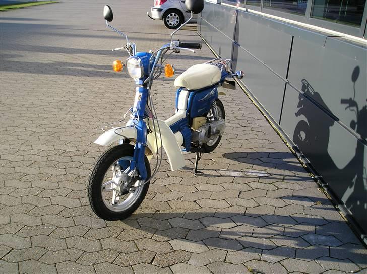 Suzuki FZ50 (SOLGT) billede 3