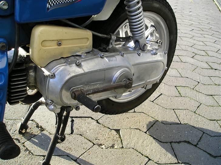 Suzuki FZ50 (SOLGT) billede 4