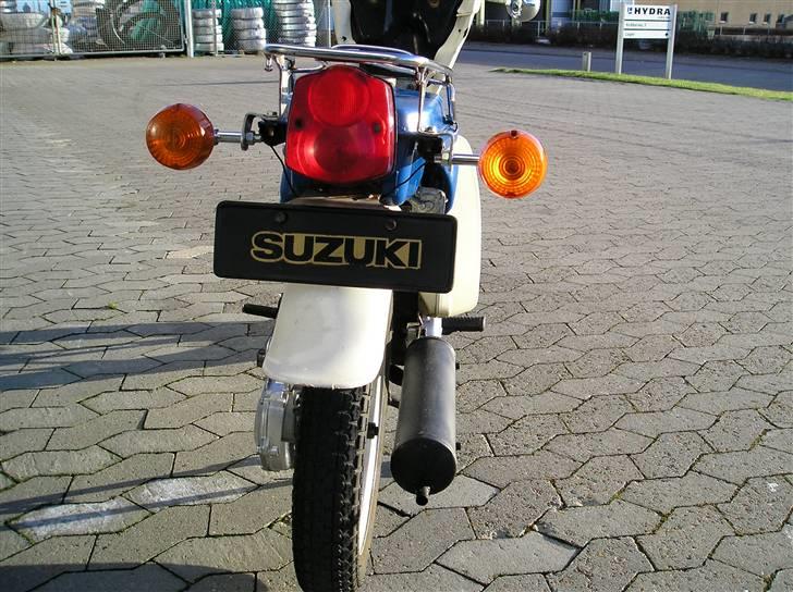 Suzuki FZ50 (SOLGT) billede 8