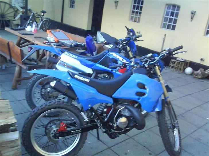 Suzuki RMX til salg billede 15