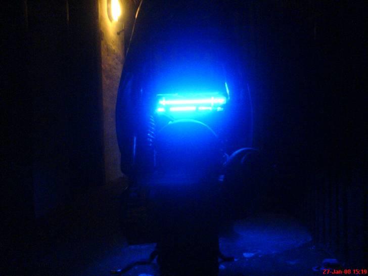 PGO Hot 50 - 2 x neon rør omme bag i :D billede 20