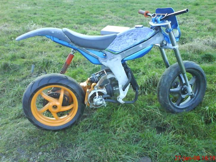 Suzuki street dd custom SOLGT billede 3