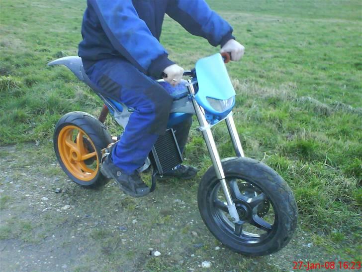 Suzuki street dd custom SOLGT - bror forelskede sig billede 4