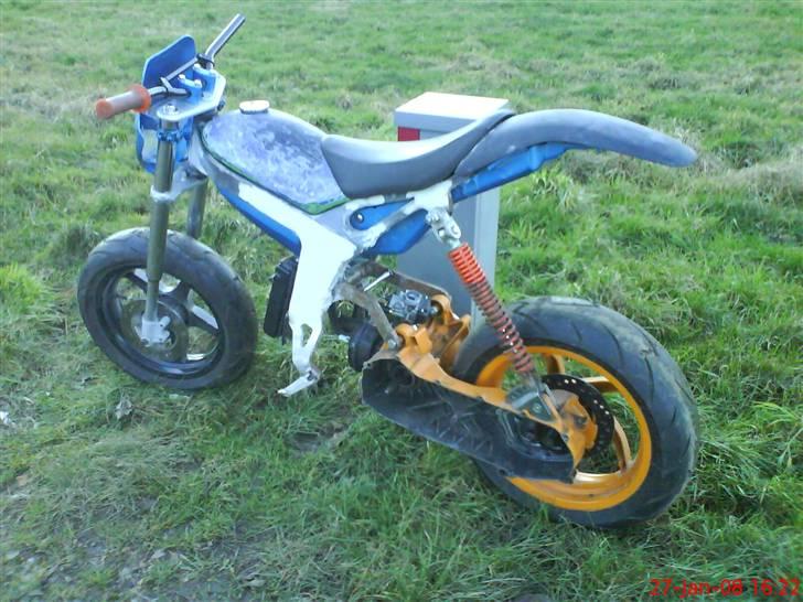 Suzuki street dd custom SOLGT billede 8