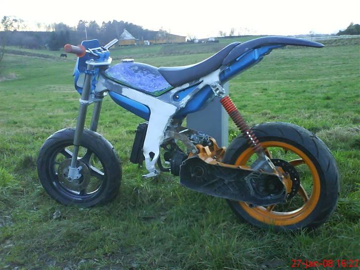 Suzuki street dd custom SOLGT billede 9