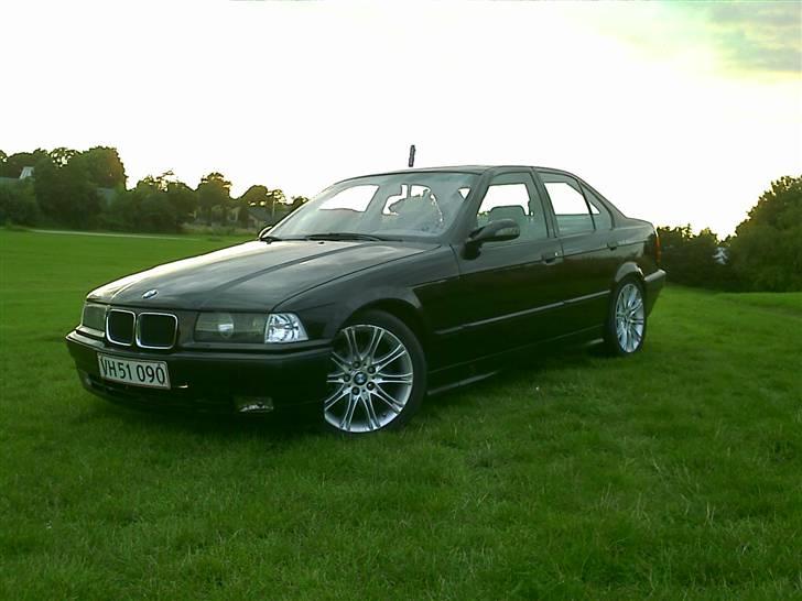 Suzuki Street magic LC DD Custom - Min bil. Kig på den hvis du har lyst.. http://www.bilgalleri.dk/html/gal_visbil.asp?ID=99475 billede 12