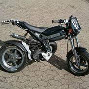 Suzuki street magic -solgt